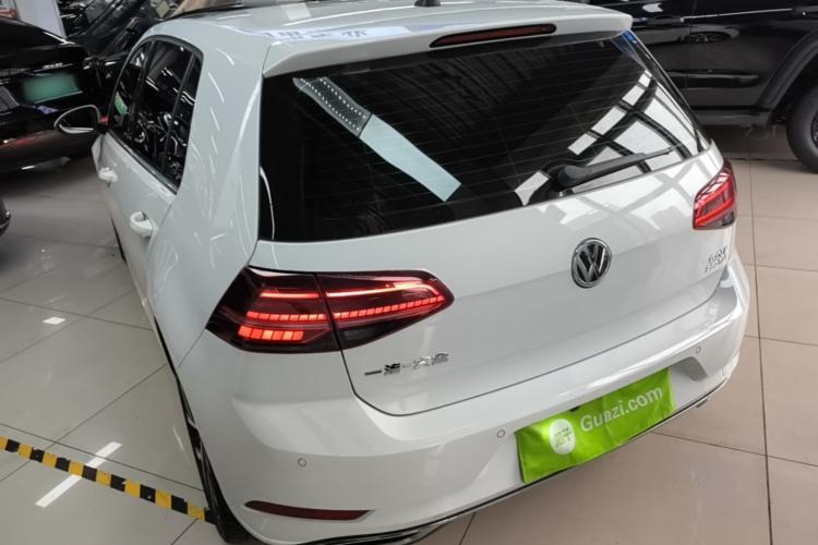 Volkswagen Golf 2019 #5 Volkswagen Golf 2019 car image #5