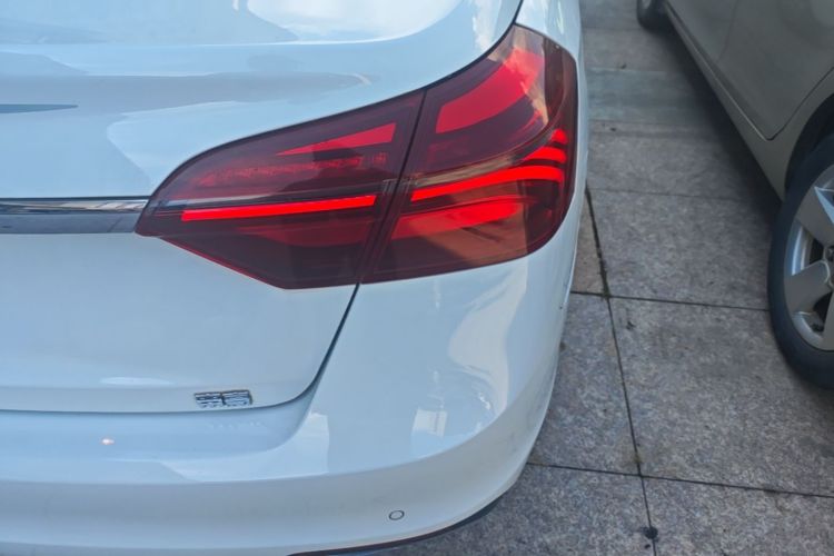 GEELY Emgrand 2020 #8 GEELY Emgrand 2020 car image #8