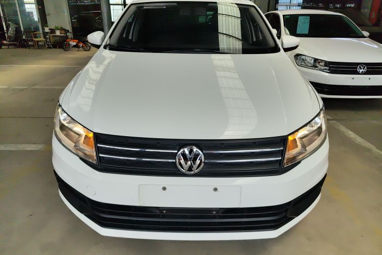 Volkswagen Santana 2022 car image #3