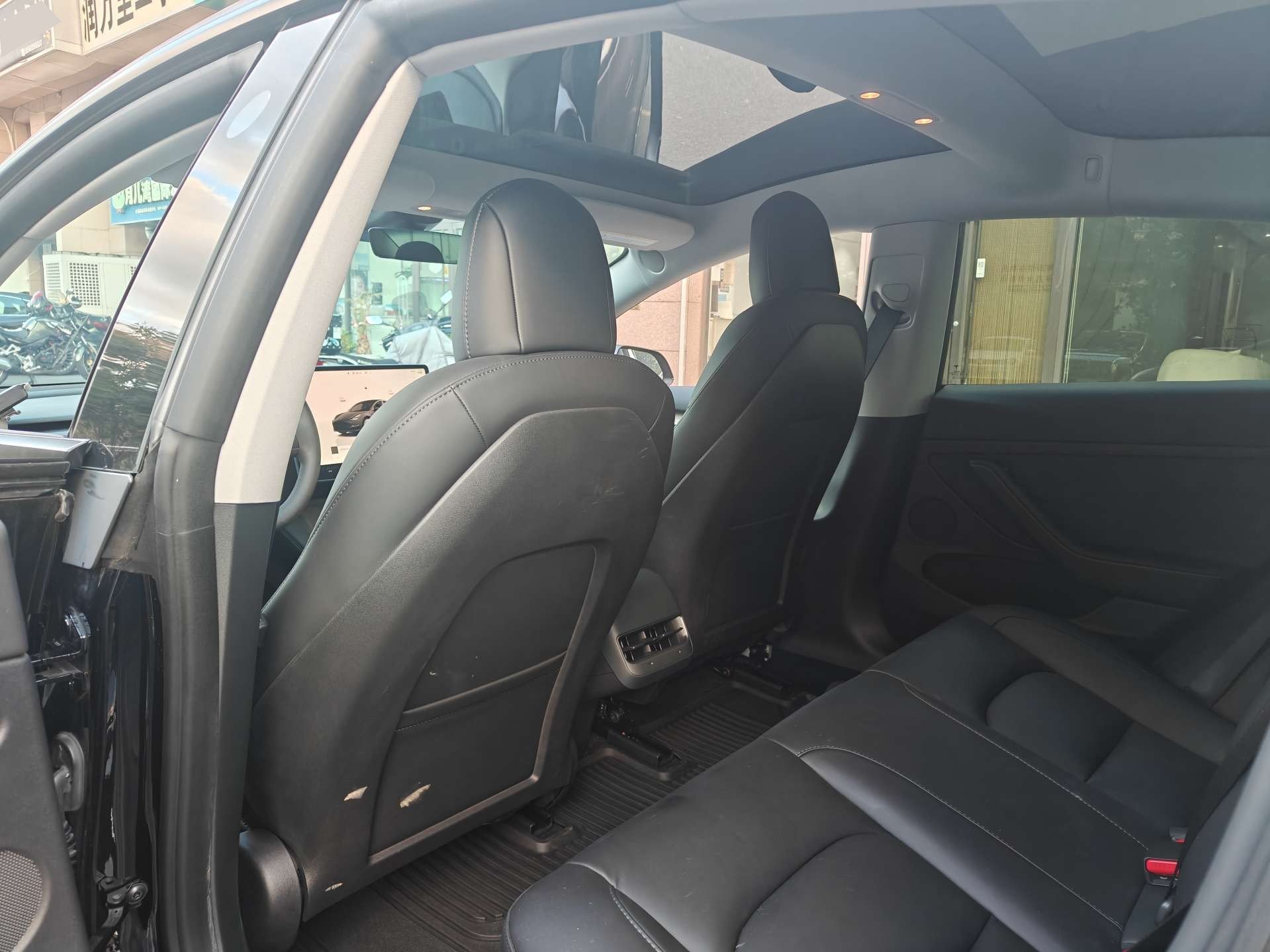 Tesla Model 3 2022 immagine di auto #7