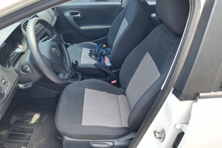 Volkswagen Polo 2018 #15 Volkswagen Polo 2018 car image #15