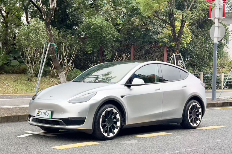 特斯拉 Model Y 2023 汽车图片 #2