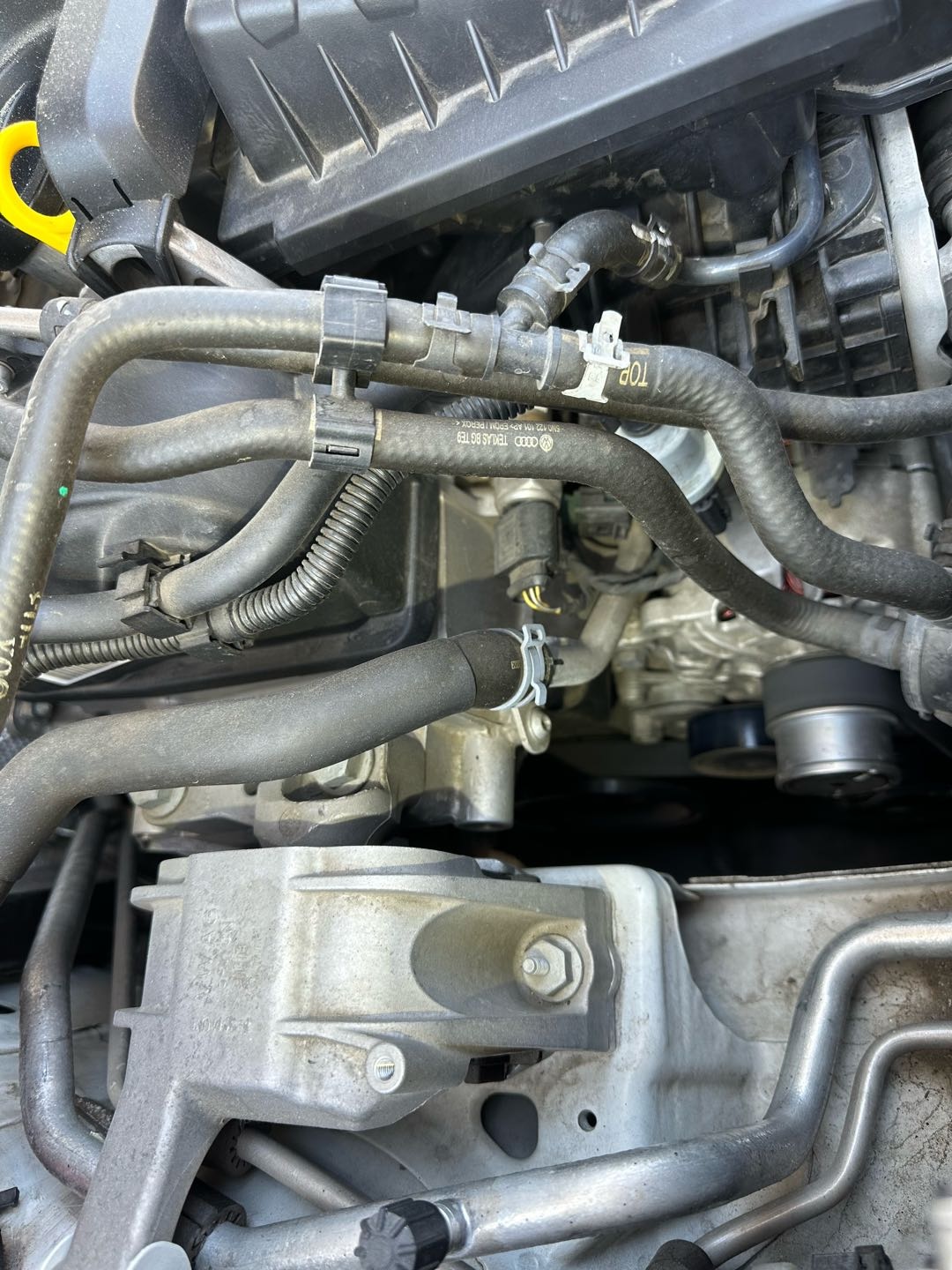 2019 car image #18