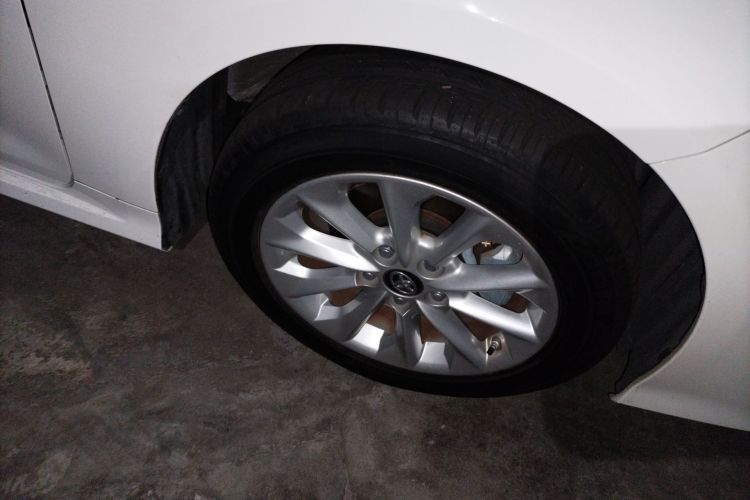 Toyota Corolla 2023 immagine di auto #6