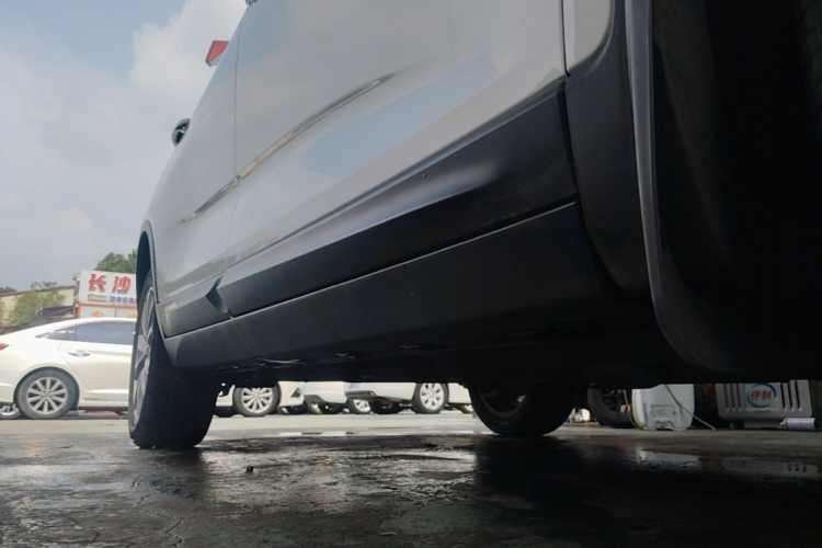 GEELY Emgrand GS 2018 car image #26