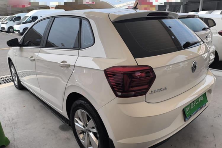 Volkswagen Polo 2021 car image #5