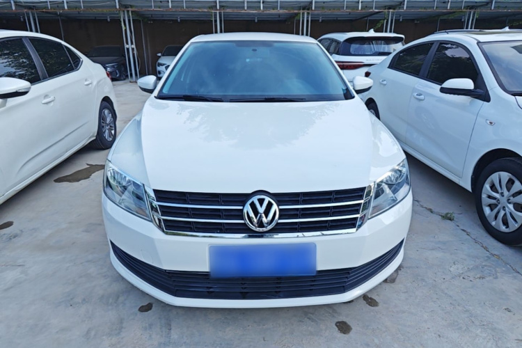 Volkswagen Lavida 2017 car image #3