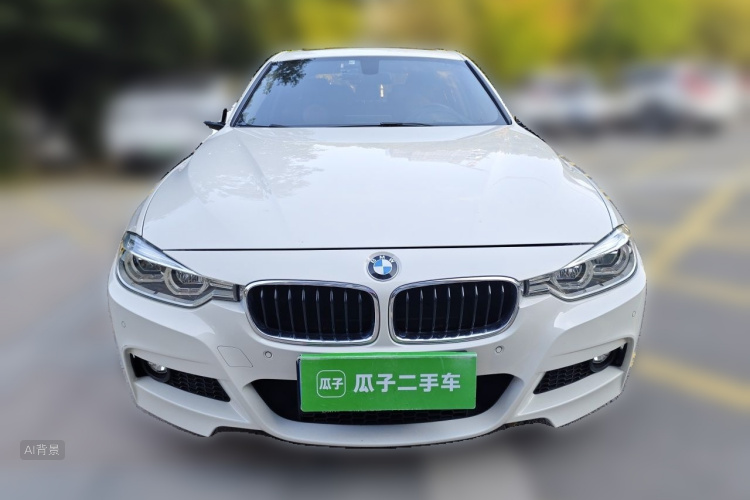 BMW 3 Series 2019 صورة سيارة #3