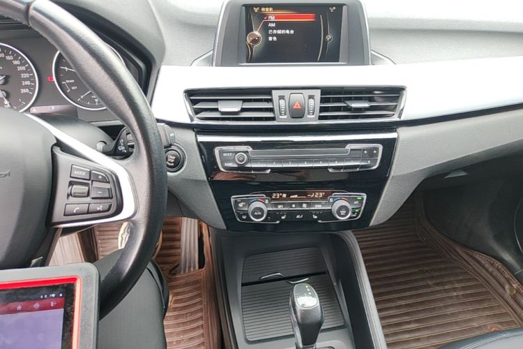 BMW X1 2017 car image #13