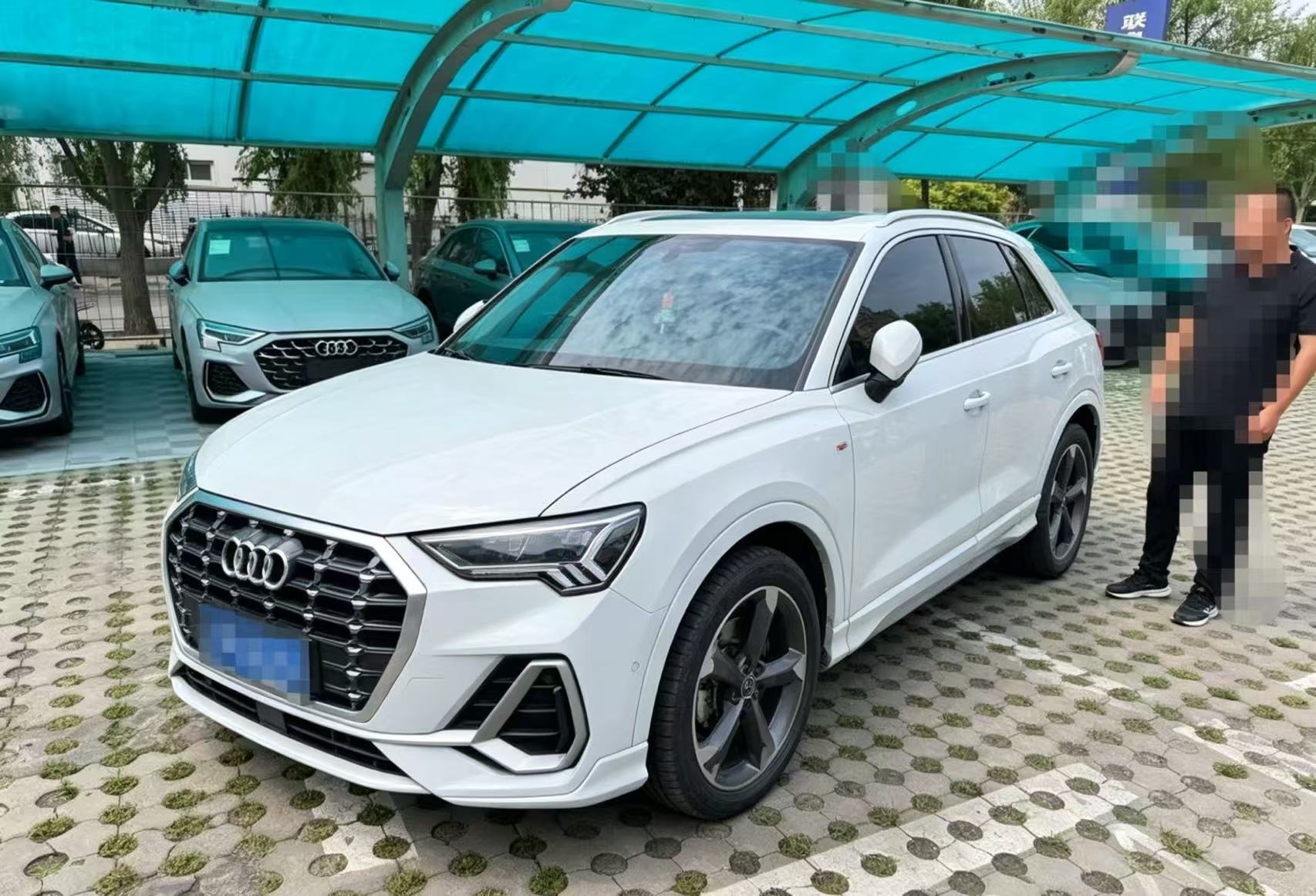 Audi Q3 2023 Audi Q3 2023 car image