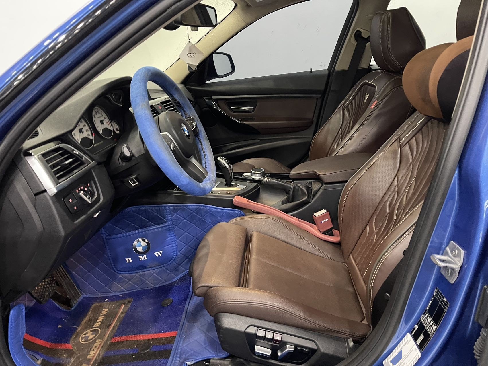 BMW 3 Series 2019 #4 BMW 3 Series 2019 صورة سيارة #4