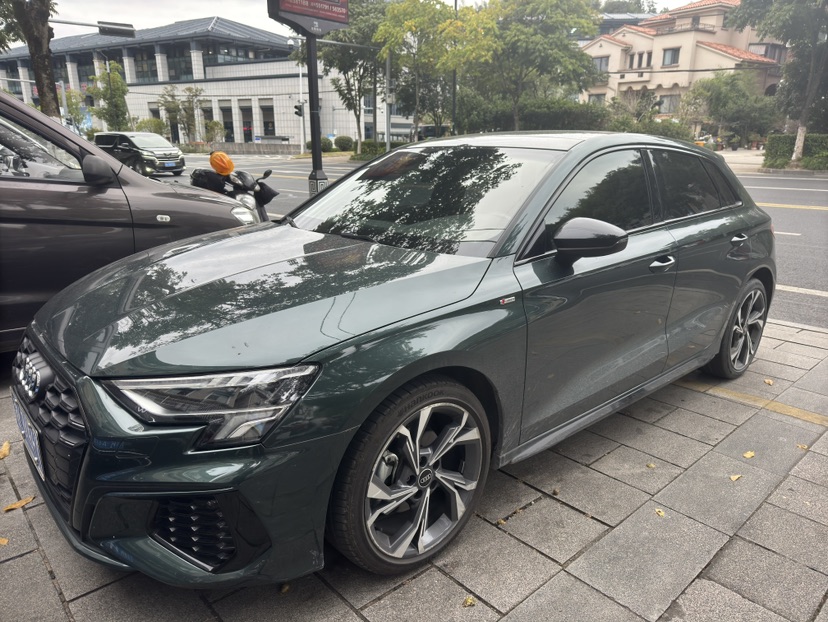 Audi A3 2024 car image 