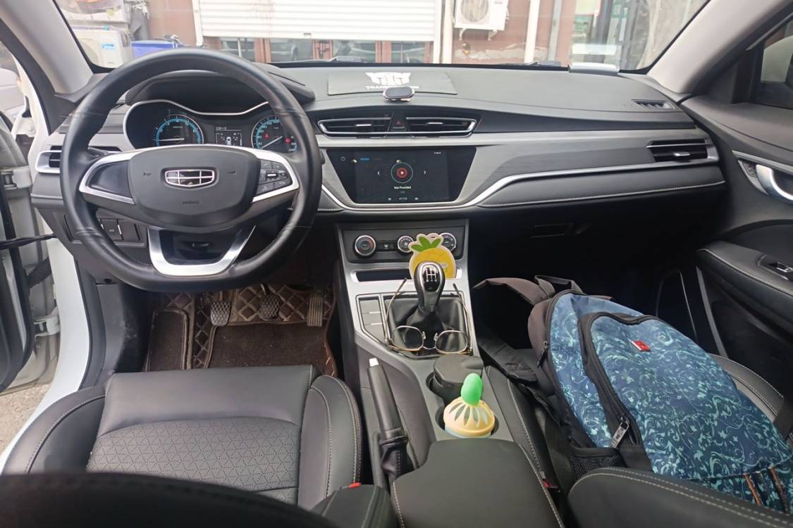 GEELY Emgrand 2021 #21 GEELY Emgrand 2021 car image #21