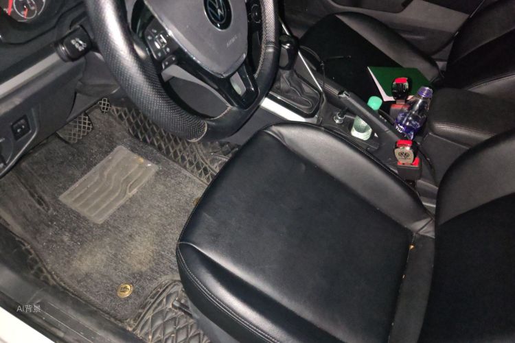 Volkswagen Polo 2022 صورة سيارة #18