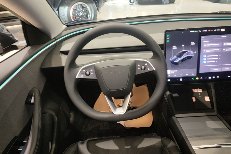 Tesla Model 3 2024 #11 Tesla Model 3 2024 car image #11