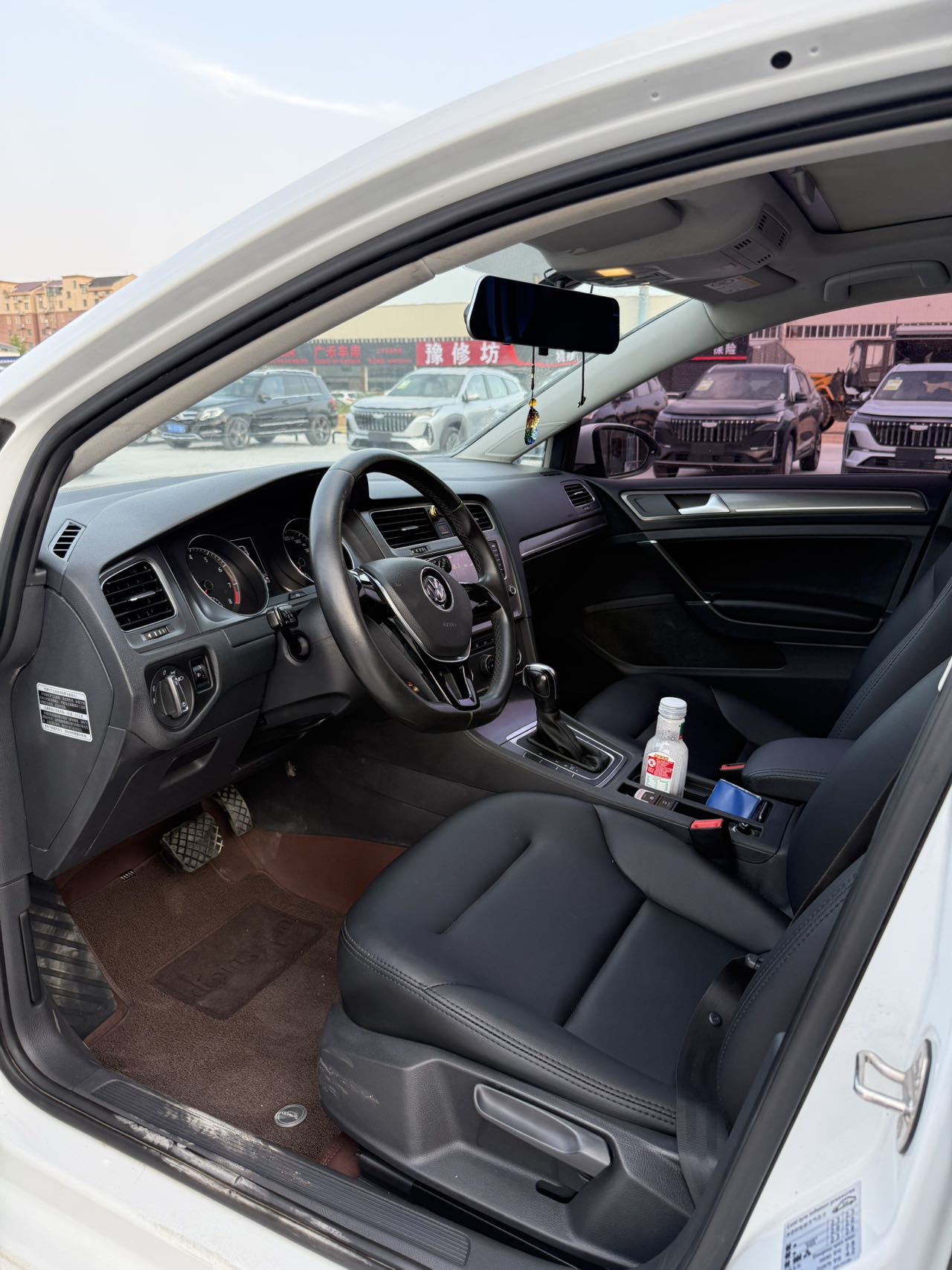 Volkswagen Golf 2016 car image #4