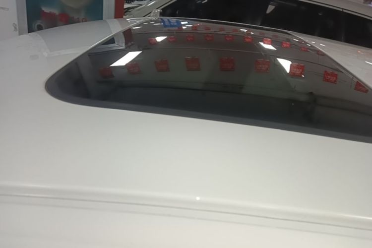 GEELY Emgrand 2025 #25 GEELY Emgrand 2025 car image #25