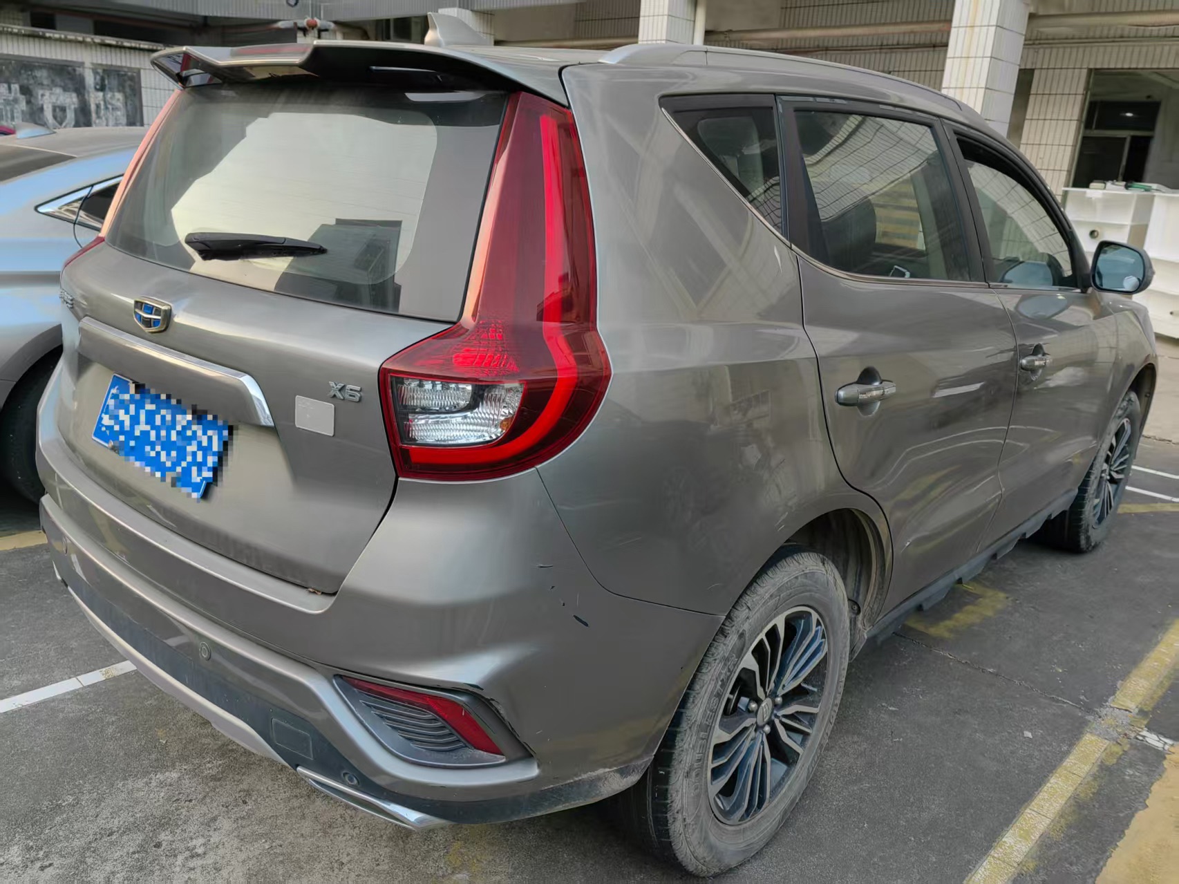 GEELY Vision X6 2019 #5 GEELY Vision X6 2019 car image #5