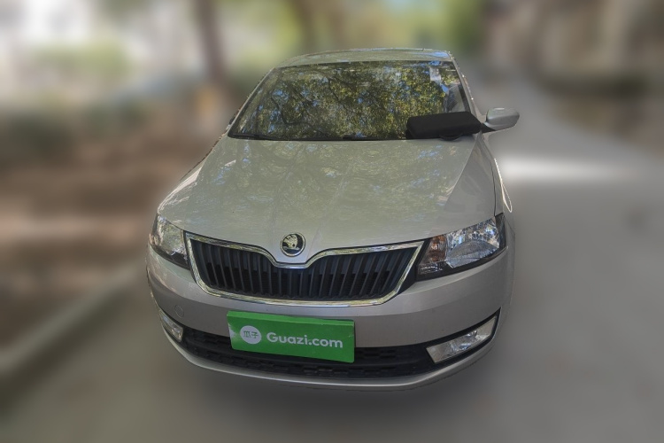 Skoda Rapid 2017 #3 Skoda Rapid 2017 image de voiture #3