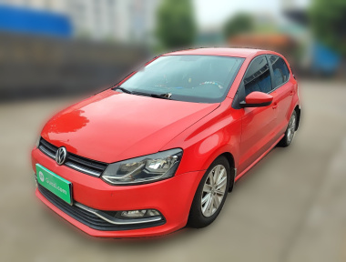 Volkswagen Polo 2015 car image 