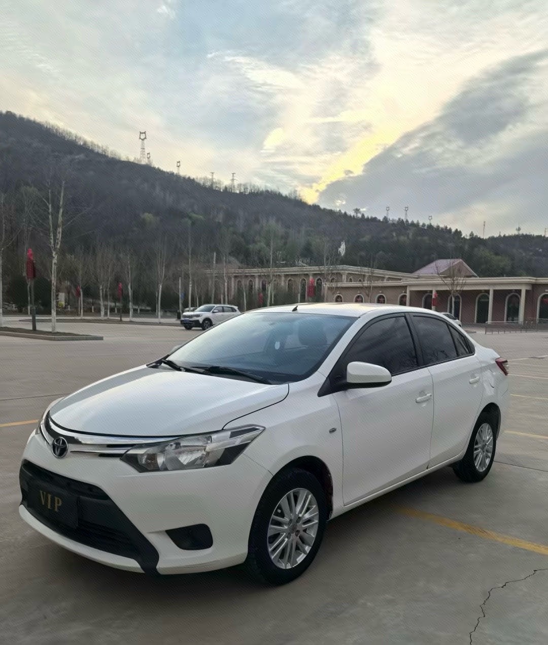 Toyota Vios 2015 Toyota Vios 2015 car image