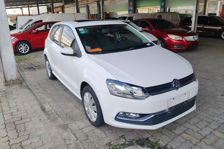Volkswagen Polo 2018 imagen de coche #4