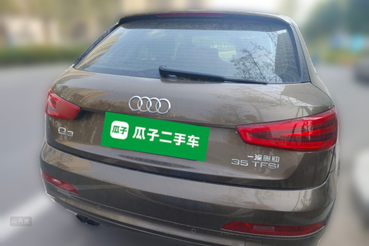 Audi Q3 2015 car image #6