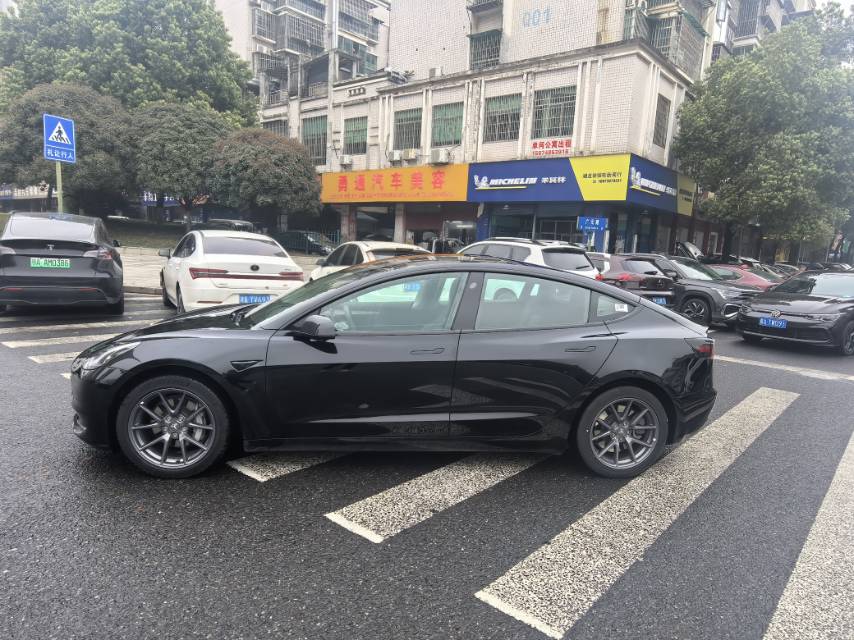 Tesla Model 3 2023 #4 Tesla Model 3 2023 immagine di auto #4