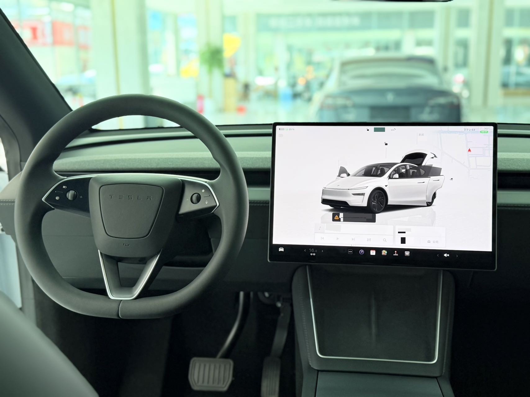Tesla Model Y 2026 car image #6