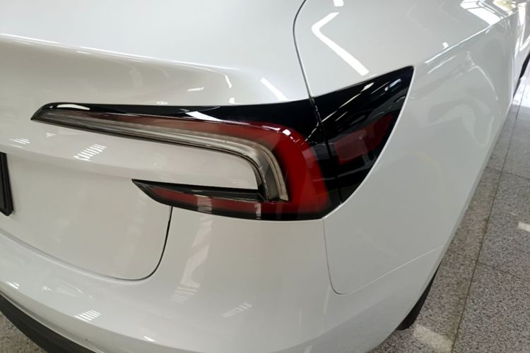 Tesla Model 3 2026 #8 Tesla Model 3 2026 car image #8
