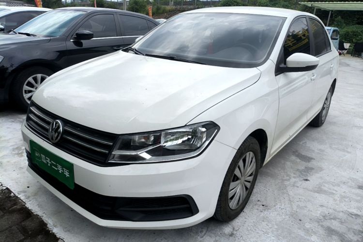 Volkswagen Santana 2019 car image #2