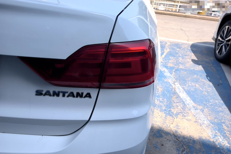 Volkswagen Santana 2021 #8 Volkswagen Santana 2021 car image #8