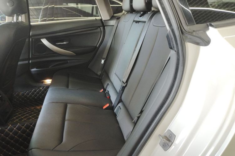 BMW 3 Series GT 2015 #13 BMW 3 Series GT 2015 car image #13