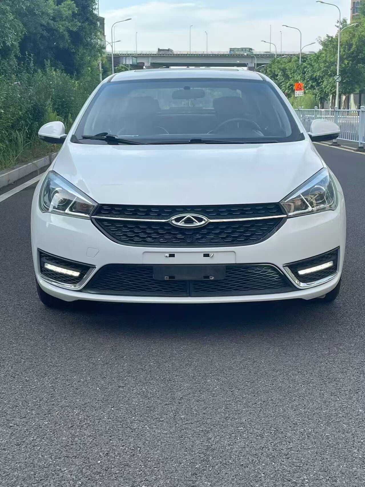 Chery Arrizo 5 2016 car image #2