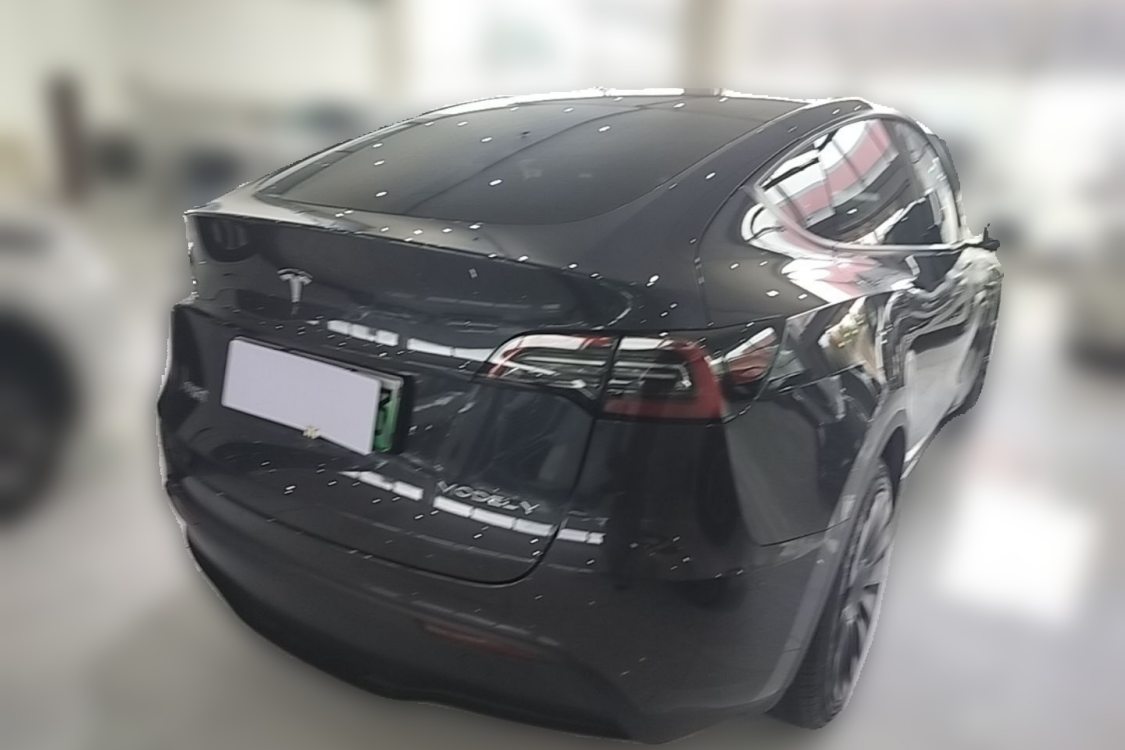 Tesla Model Y 2024 imagen de coche #2
