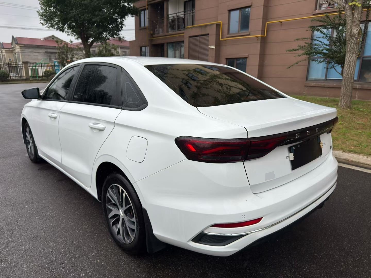 GEELY Emgrand 2023 #5 GEELY Emgrand 2023 car image #5