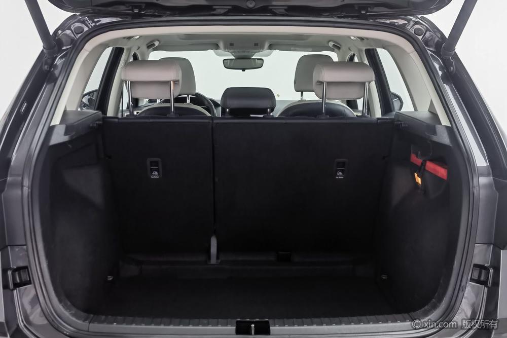 Volkswagen Tharu 2023 car image #23