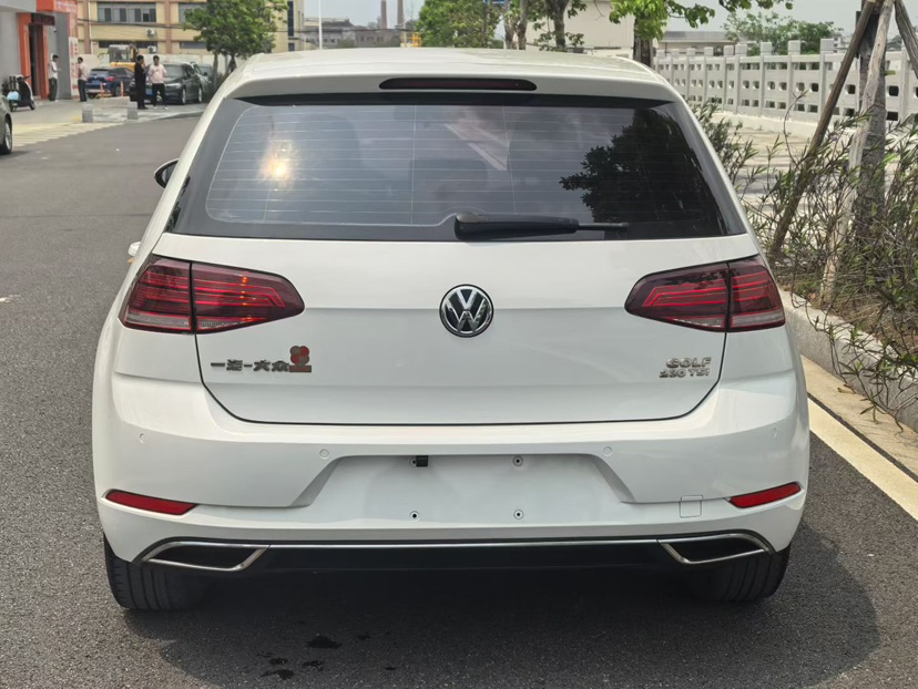 Volkswagen Golf 2018 #8 Volkswagen Golf 2018 car image #8