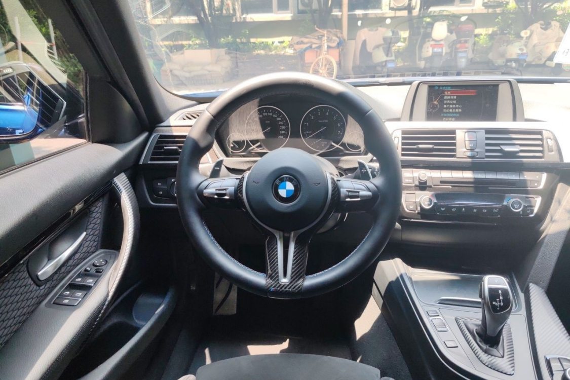 BMW 3 Series 2017 #24 BMW 3 Series 2017 car image #24