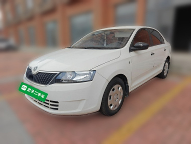 Skoda Rapid 2018 Skoda Rapid 2018 car image