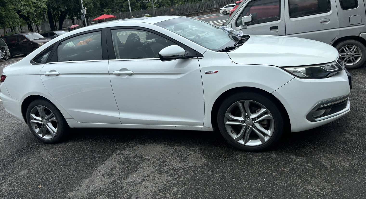 GEELY Emgrand GL 2017 car image #3