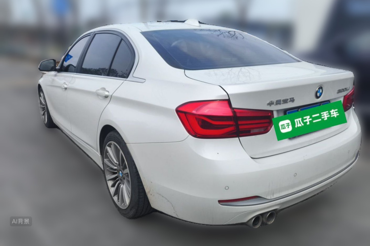BMW 3 Series 2018 immagine di auto #5