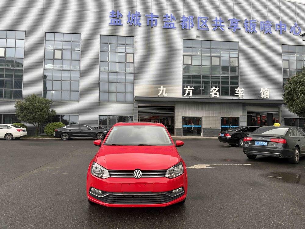Volkswagen Polo 2016 car image #2