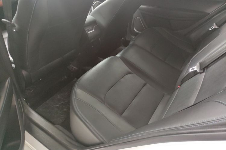 GEELY Emgrand New Energy 2021 car image #17