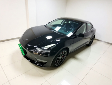 Tesla Model 3 2022 immagine di auto 