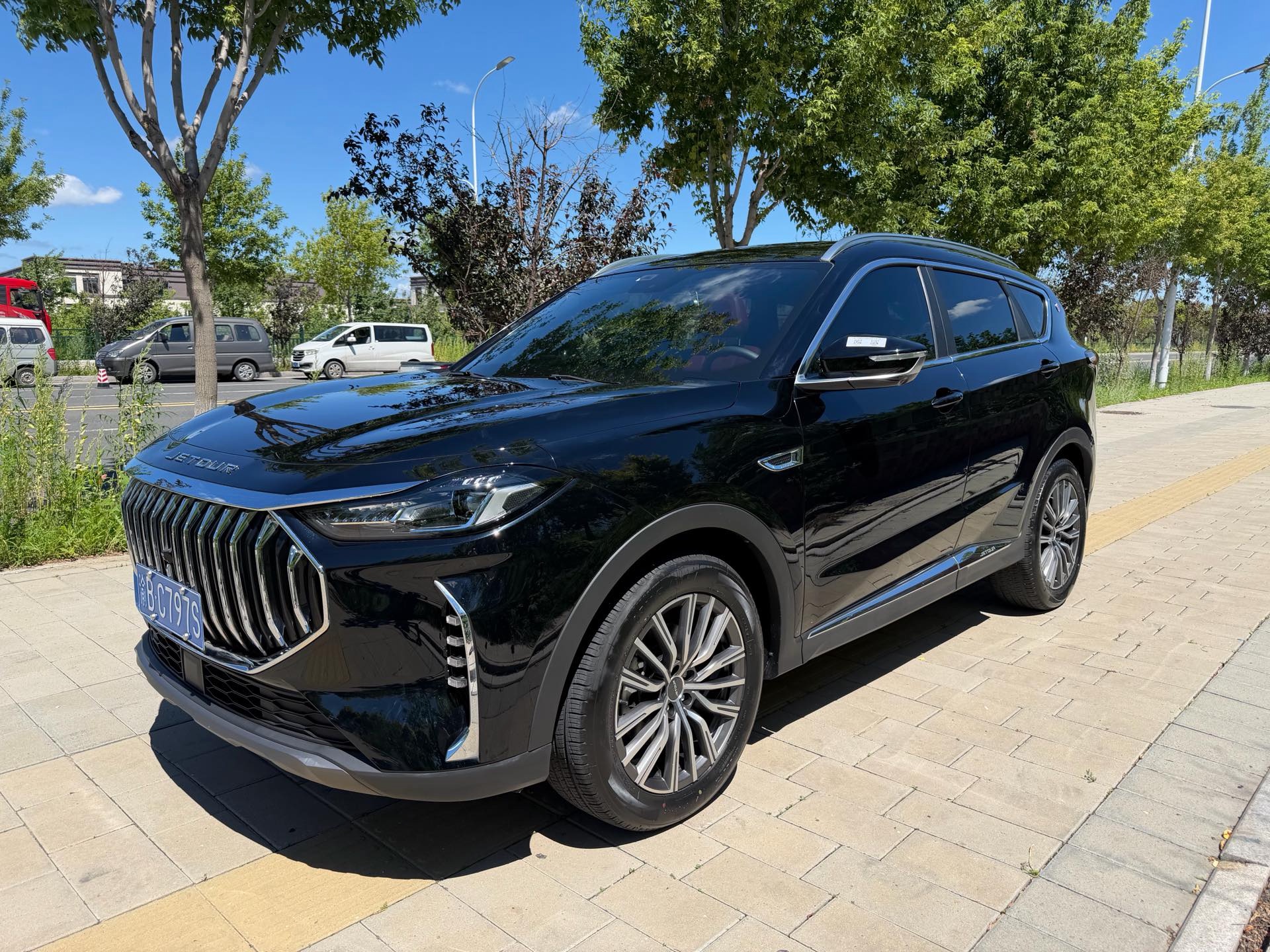 Jetour X70 PLUS 2025 car image 
