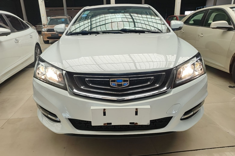GEELY Emgrand 2017 #3 GEELY Emgrand 2017 car image #3
