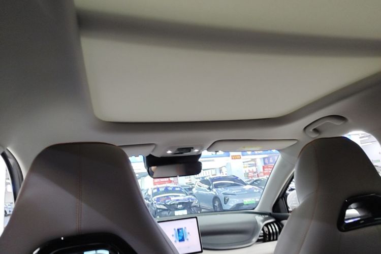 BYD Yuan Plus 2023 immagine di auto #18