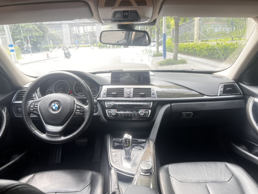 BMW 3 Series 2016 car image #6
