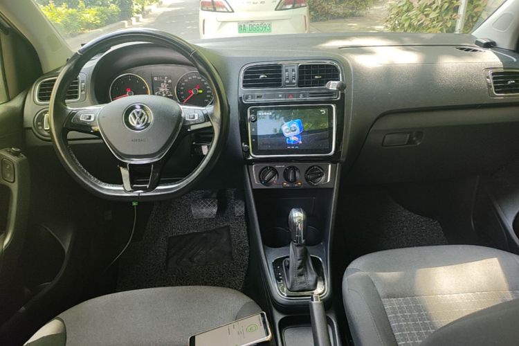 Volkswagen Polo 2018 #11 Volkswagen Polo 2018 car image #11